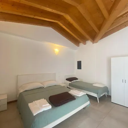 Munerato Apartment *